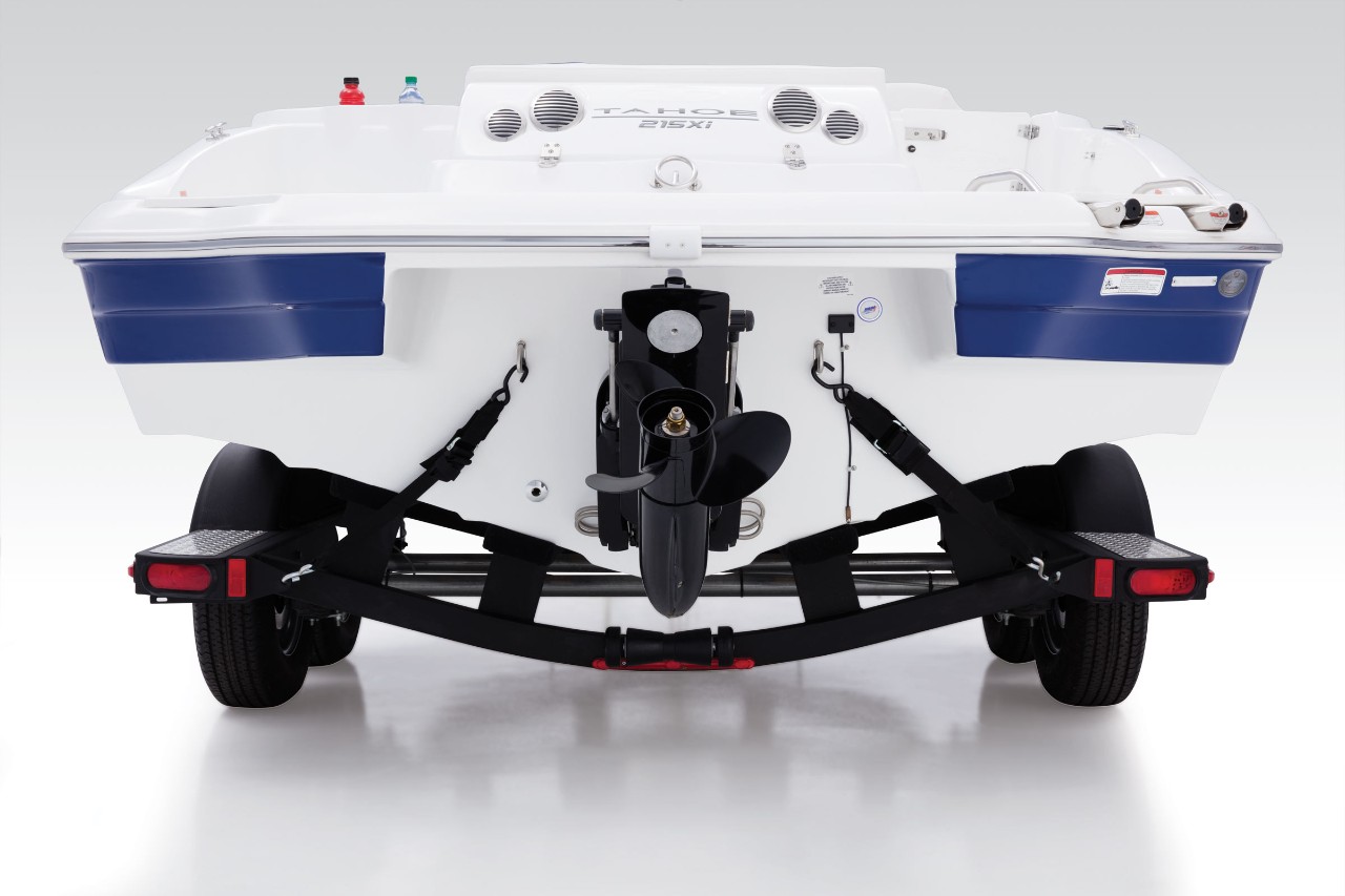 Sterndrives vs Outboards